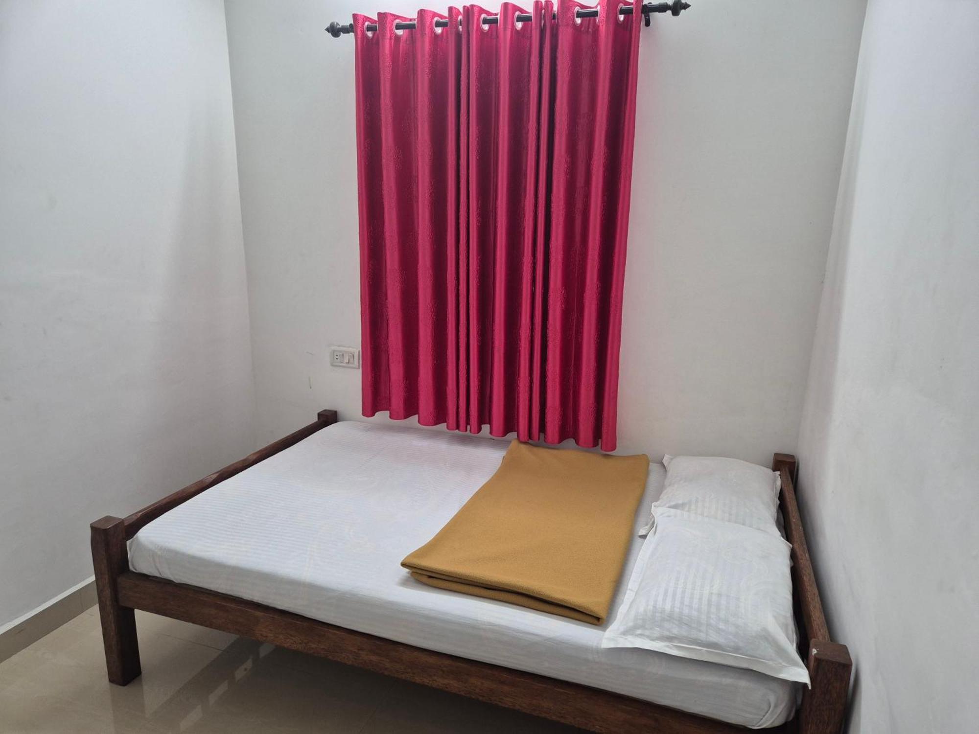 Anivilla Holiday Home Kunjithanny Anachal ห้อง รูปภาพ